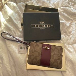 Coach Wristlet NWT